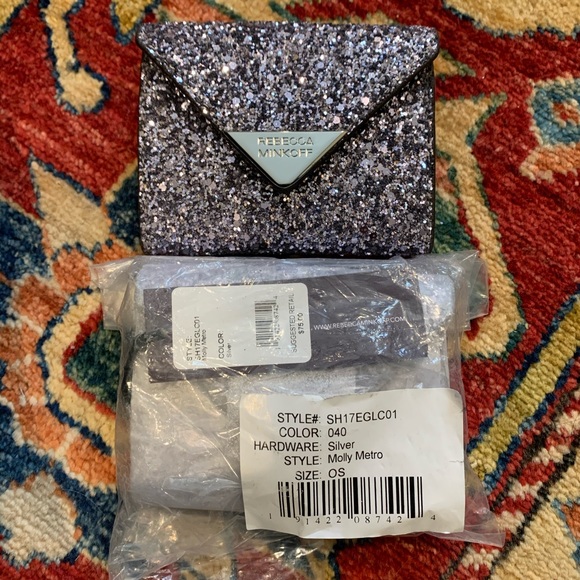 Rebecca Minkoff Silver Molly Metro Wallet - Picture 5 of 5